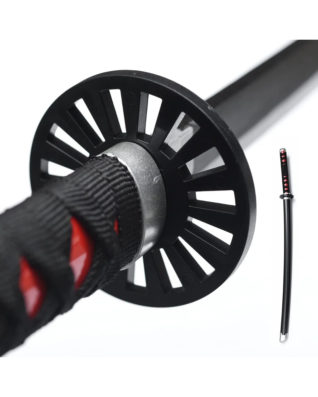 Demon Slayer Tanjiro Kamado Katana Sword Version 1 – 104cm Life-Size Wooden Anime Replica