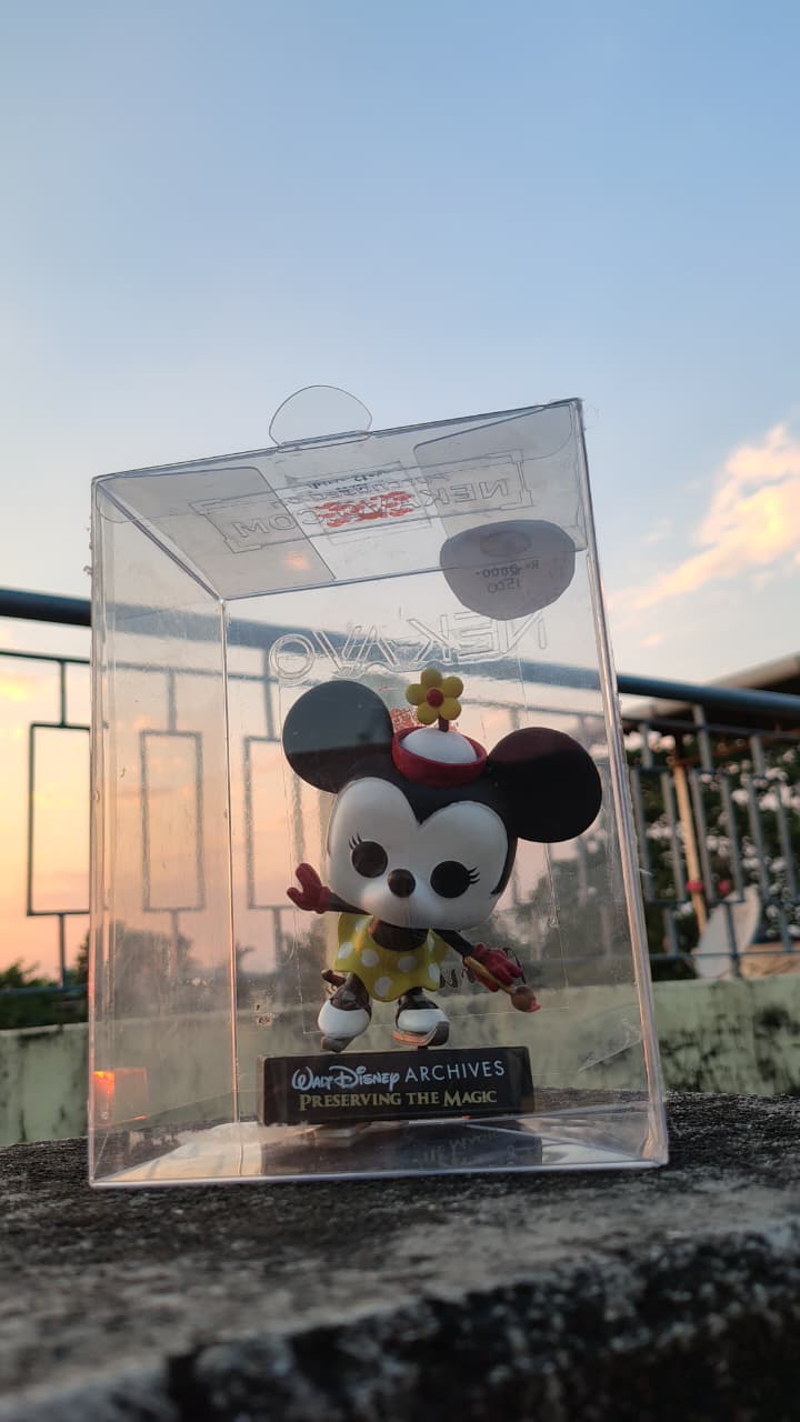 Minnie on Ice #1102 Funko Pop | Out of Box(OOB)